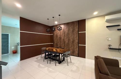 Kuching House | Alamanda Homestay Kuching by Mimpi B&B