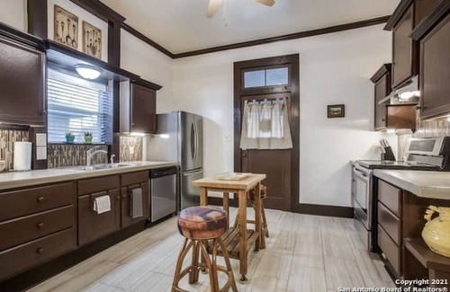 Denver Heights House | Alamo City Former Library Historic Home, Parking, BBQ, Firepit, Gated Side-Yards