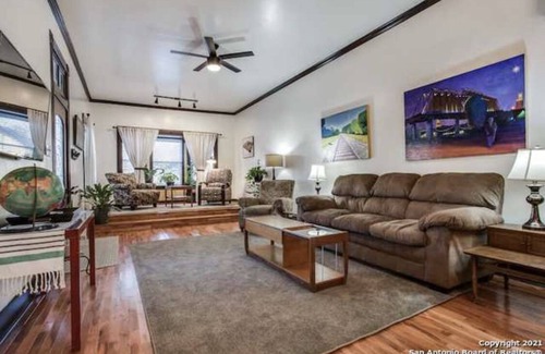 Denver Heights House | Alamo City Former Library Historic Home, Parking, BBQ, Firepit, Gated Side-Yards