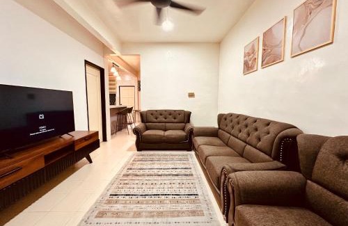 Semporna House | Alana Guesthouse