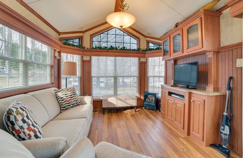 Alanson House | Alanson Home w/ Grill: 23 Mi to Mackinaw Island