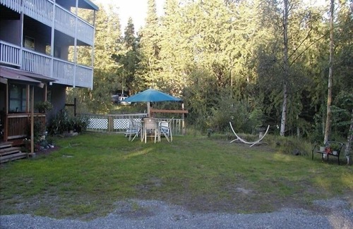 Spenard Apartment | Alaska-the Most Picturesque Place on Planet Earth (The Roosevelt)