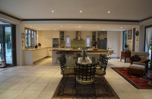 Ringtail Creek Bed & Breakfast | Alaya Verde Bed & Breakfast