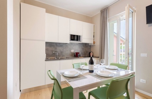 Alba Apartment | Alba Palace Luxury Apartments - Red
