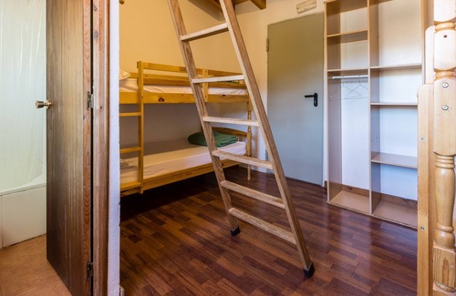Salas de Pallars Apartment | Alberg La Solana - 33 - Quadruple Room (4 - 6 Guests)