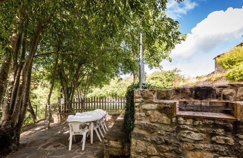 Salas de Pallars Apartment | Alberg La Solana - 24 - Quadruple Room (3 - 4 Guests)