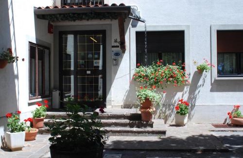 Altipiano Est Hotel | Albergo Alla Valle di Banne