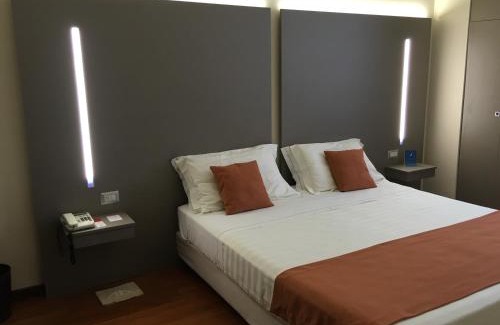 Lodi Hotel | Albergo Anelli
