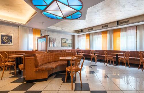 Storo Hotel | Albergo Bar Firi