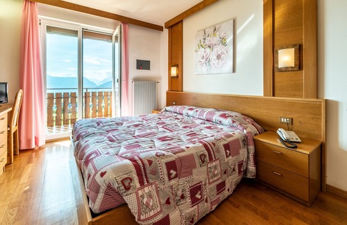 Malosco Hotel | Albergo Bucaneve