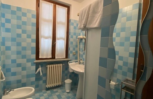 Cocconato Hotel | Albergo Cannon D'Oro