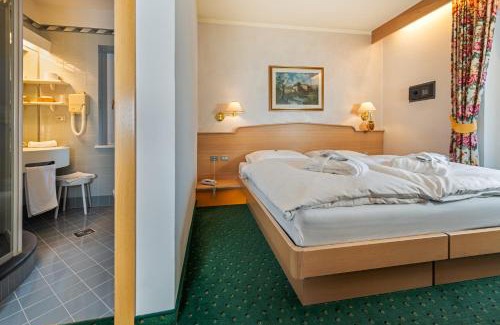 Fontanazzo Hotel | Albergo Contrin