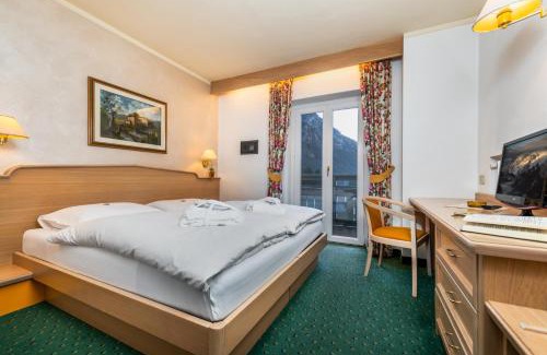 Fontanazzo Hotel | Albergo Contrin