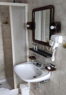 Drena Hotel | Albergo Drena