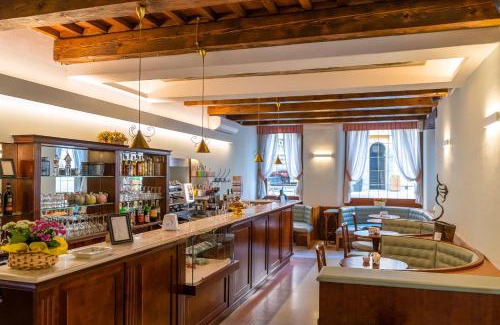 Porciano Hotel | Albergo Falterona