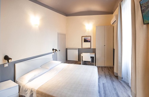 Sarzana Hotel | Albergo La Villetta