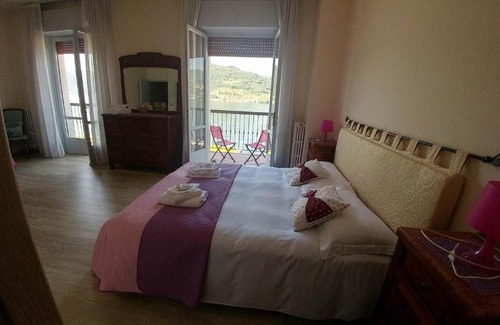 Sale Marasino Hotel | Albergo Motta
