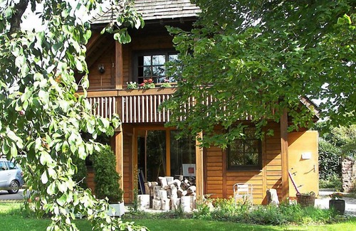 Huefingen Apartment | Albergo Natura by Interhome