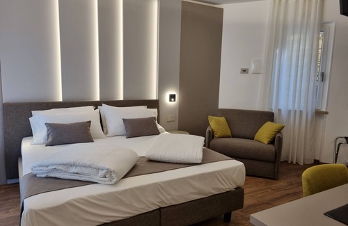 Brenzone sul Garda Hotel | Albergo Pace