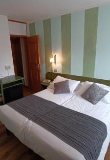 Auronzo di Cadore Hotel | Albergo Ristorante Cacciatori