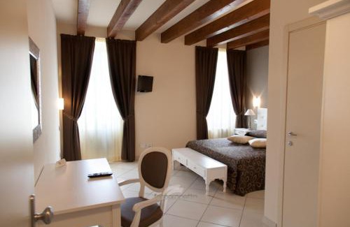 Borgo Val di Taro Hotel | Albergo Roma