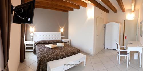 Borgo Val di Taro Hotel | Albergo Roma