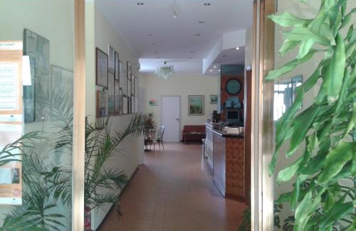 Falconara Marittima Hotel | Albergo Tenda Verde