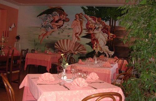 Falconara Marittima Hotel | Albergo Tenda Verde