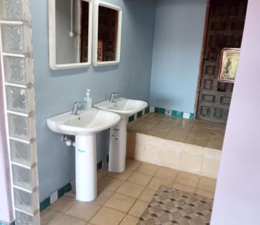 Castrojeriz Hostel | Albergue de peregrinos Casa Nostra