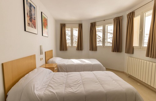 Pradollano Hostel | Albergue Inturjoven Sierra Nevada - Hostel