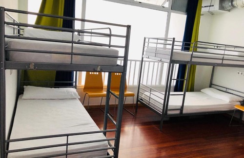 Santiago de Compostela Hostel | Albergue la Estacion Santiago de Compostela