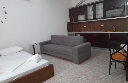 Borsh House | Albert Guest House