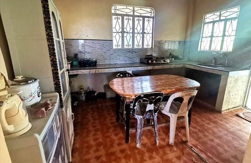 Calatagan Apartment | Albert'S Transient House