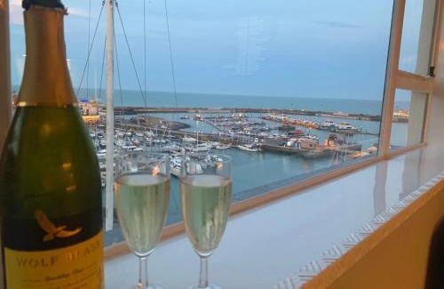 Ramsgate Apartment | Albert's Watch