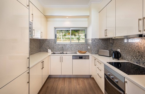 Albufeira Apartment | Albufeira! Luxury apartment for a family vacation