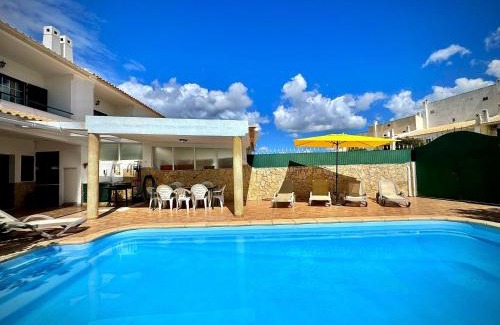 Urbanizacao dos Calicos Villa | Albufeira Summer Villa 1 With Pool by Homing
