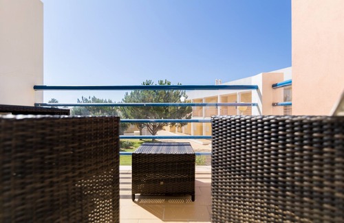 Vale de Parra Apartment | Albufeira Sunny Apartment 2 by Homing