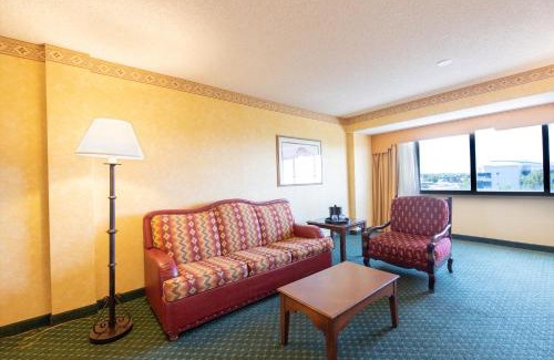 Albuquerque Hotel | Albuquerque Marriott Pyramid North