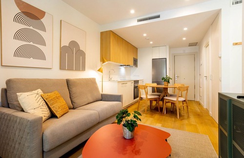 Ciudad Lineal Apartment | Alcala VIII apartament in Madrid