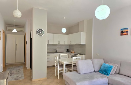 Ishem Apartment | ALD126 - Isai