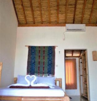 Sekotong Barat Resort | Alden Beach House