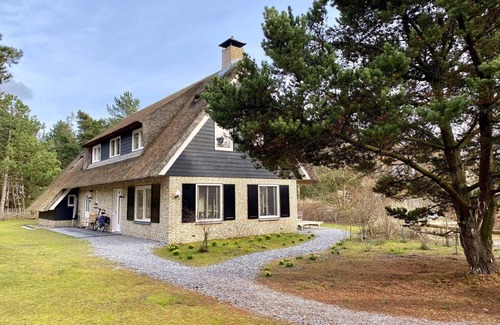 Ballum Villa | Alegria is a comfortable, cozy and practical 9+ villa in a very nice location.