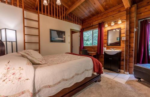Alert Bay Bed & Breakfast | Alert Bay Lodge