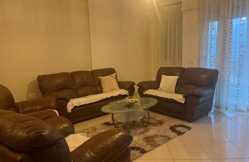 Shkembi i Kavajes Apartment | Ales' Apartment