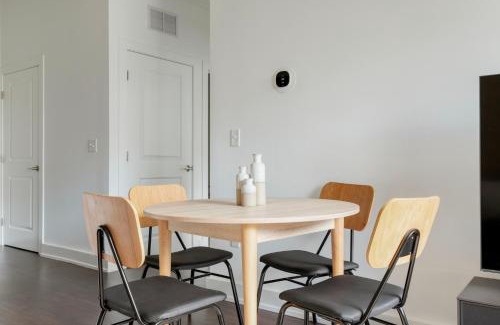 Cambridge Apartment | Alewife 2br w gym wd nr shopping T BOS-933