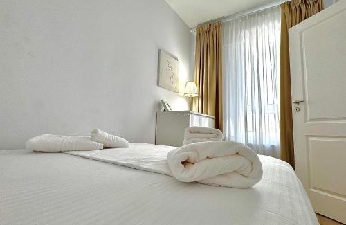 Sector 5 Apartment | Alexa Deluxe Apartment at Central Address Rezidence with Parking