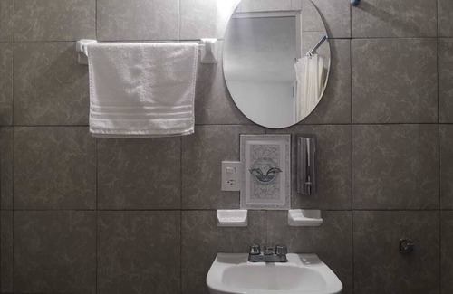 La Cruz Apartment | Alexa room/handy and safe/2 per.