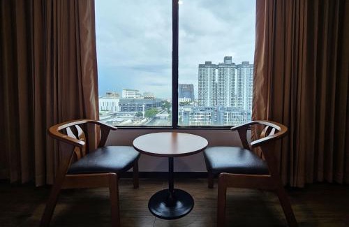 Ramkhamhaeng Hotel | Alexander Hotel