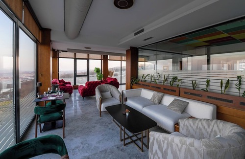 Mladenovac Hotel | Alexander Resort