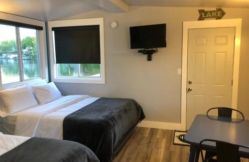 Monticello Apartment | Alexander's Landing